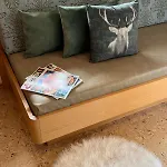 Frauenmantel Mit Extra Doppelzimmer *